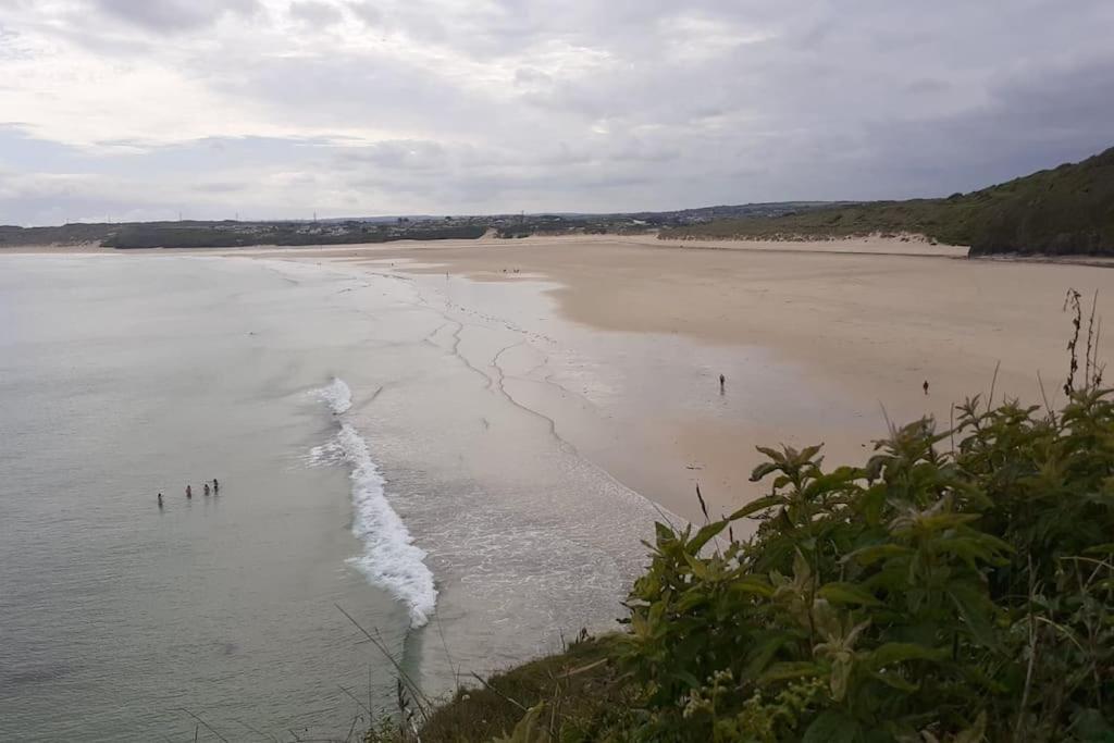 Sea View In Sleeps 6 Carbis Bay